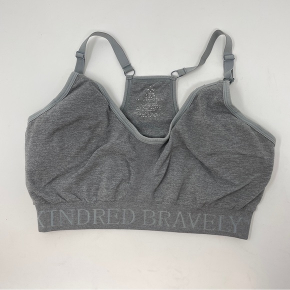 Kindred Bravely Other - kindred bravely gray nursing bra size L (see measurements) pullover padded